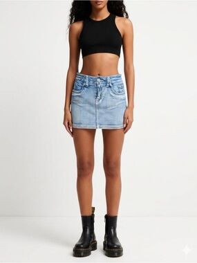 MY2K Mudd Blue Denim Mini Skirt Embroidered Beaded Pockets Button Size S